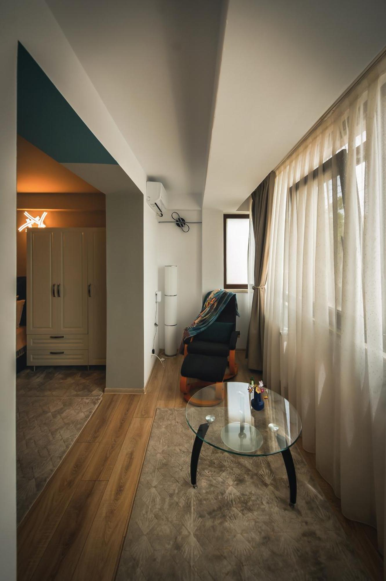 Amada Center Aparthotel Iasi